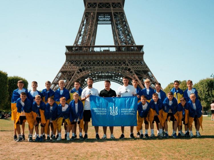 名乌克兰小, 空袭警报响 名乌克兰小, 空袭警报响